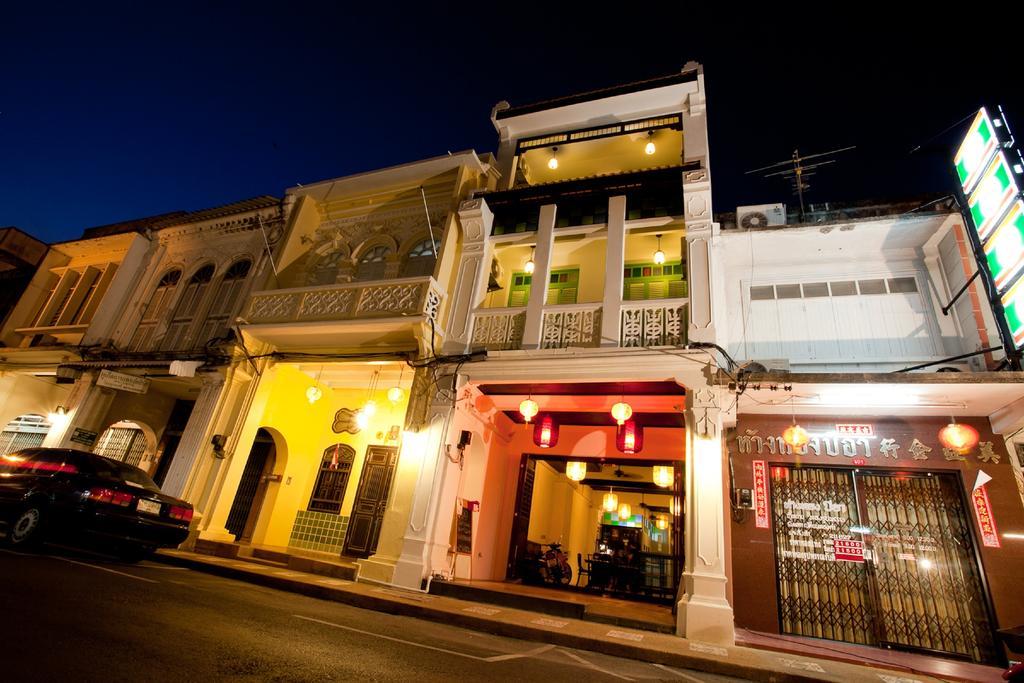 99 Oldtown Boutique Guesthouse Sha Extra Plus Phuket Exterior foto